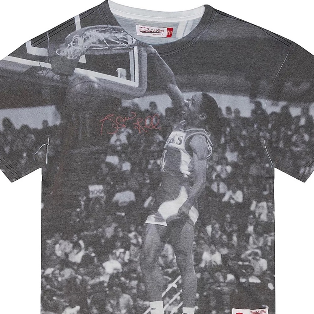 Mitchell & Ness Spud Webb Atlanta Hawks Graphic Tee XL NBA Shirt